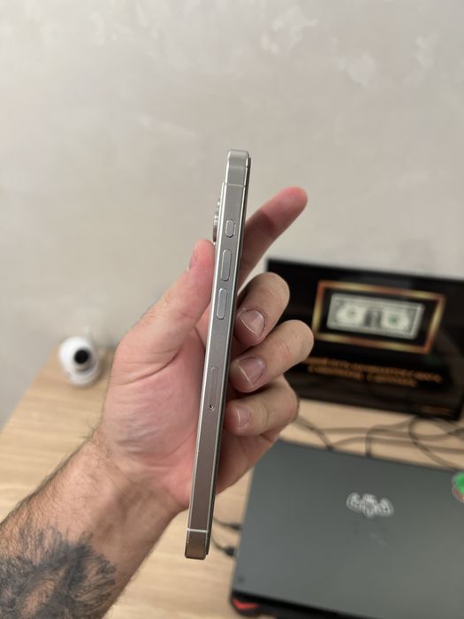 Iphone 15 pro max , 256 gb