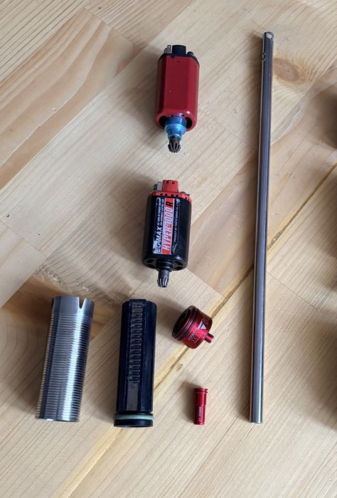 Piese Upgrade Airsoft/Teava/Motoare Tokyo Marui/Piston/Cilindru Maxx