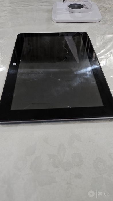 Windows 10 Pro Planshet 4/64