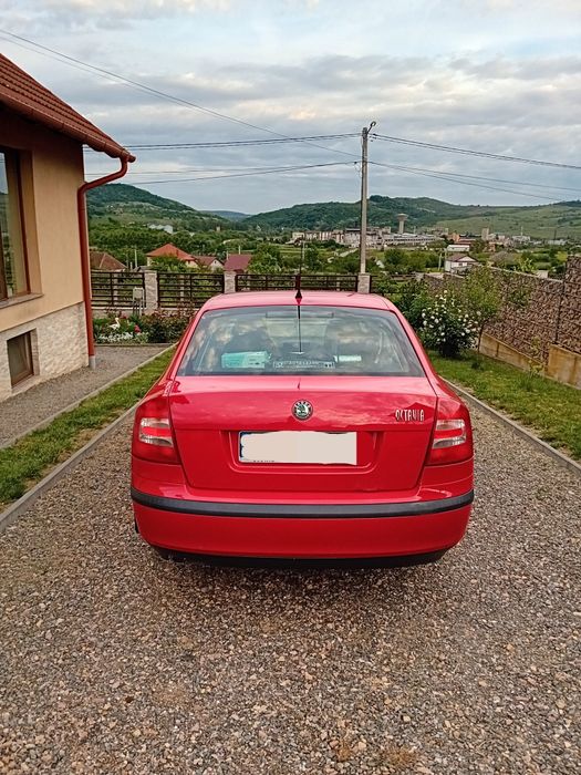Vand Skoda Octavia 2,  benzina
