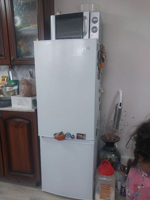 Продам холодильник