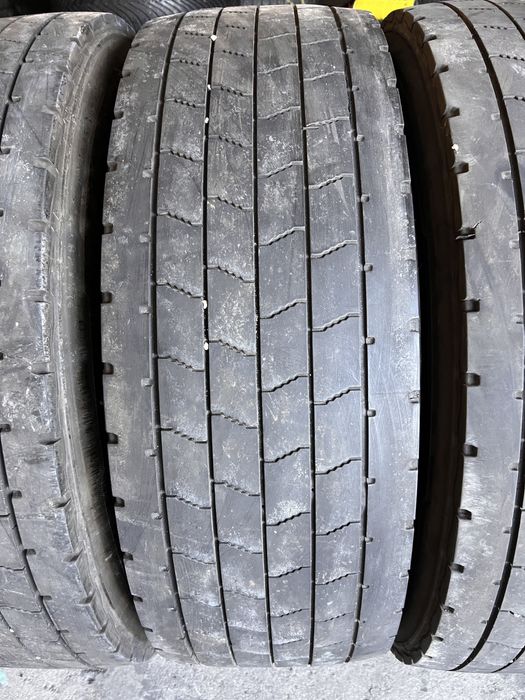 4 anvelope camion tractiune 315/70/22.5 , Continental , DOT 2021