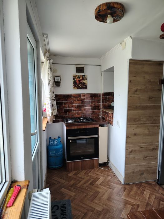 Casă de vânzare aproape de oraș