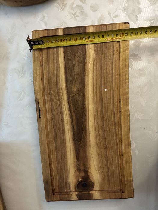 Tocator din lemn de nuc