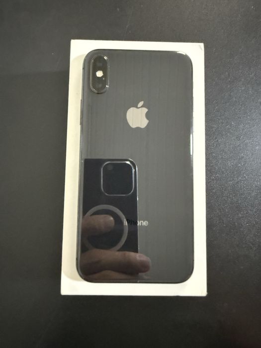 Iphone X 256 GB.