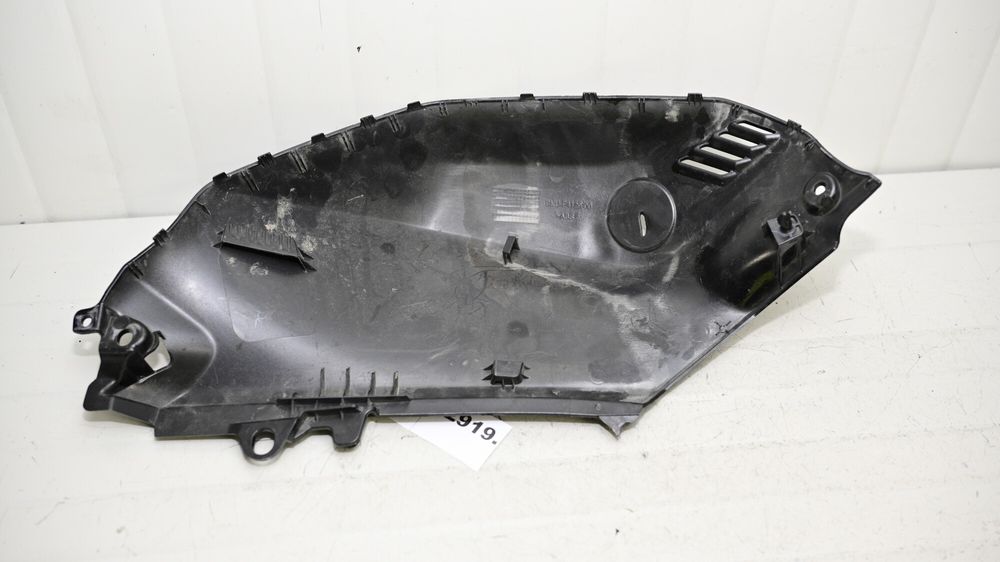 Carena Rezervor Benzina Stanga Yamaha YZF-R125 2023 - 2025