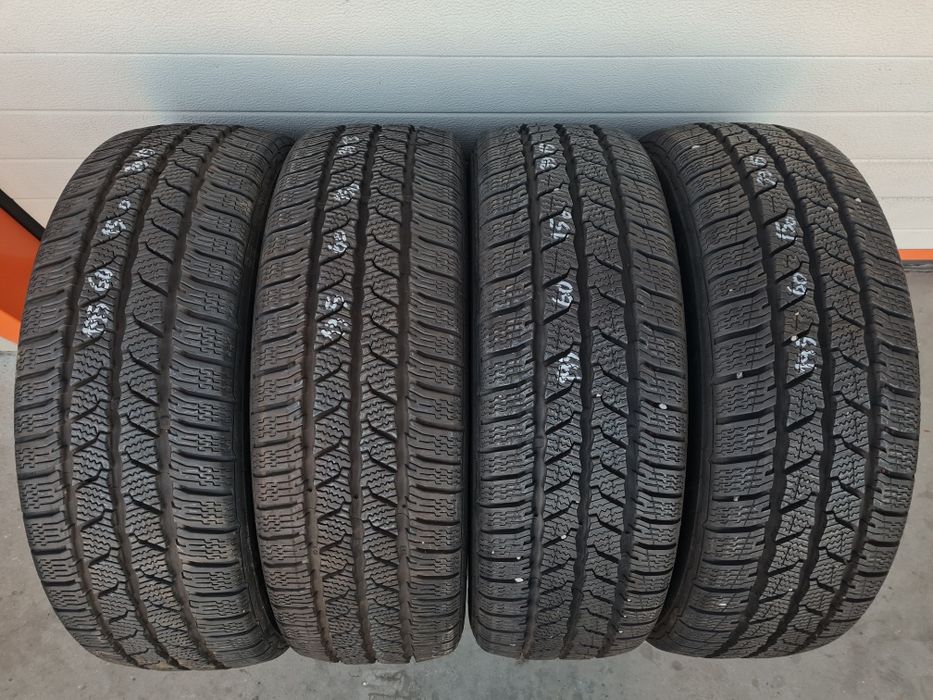 Зимни гуми за Бус 4 броя CONTINENTAL ContactWinter 195 60 R16C дот3915