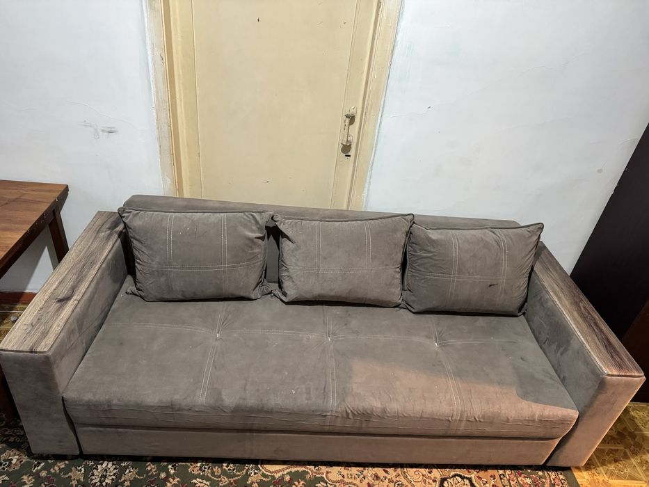 Раскладной диван 230 см