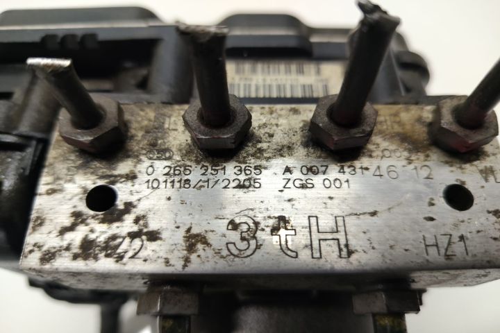Pompa ABS A0074314612 Mercedes-Benz Sprinter a 2-a generatie 906