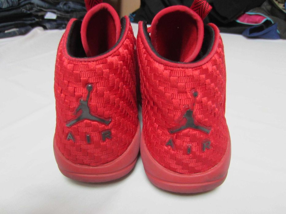 Ghete Air Jordan Eclipse, masura EUR-41 US-8 UK-7 CM-26, stare f. buna