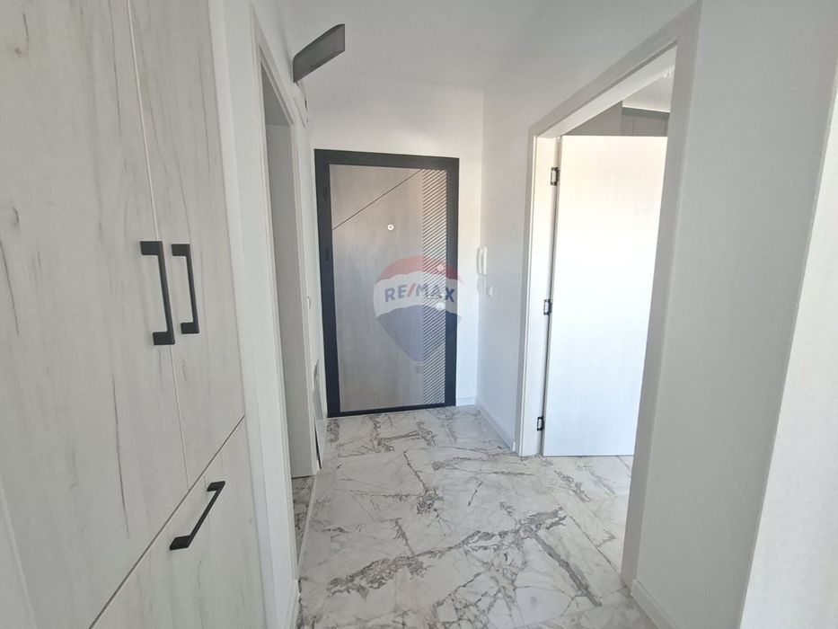 Дава се под наем Двустаен апартамент в Варна, Кайсиева градина - 55 кв.м за 698.19 € - Снимка #7