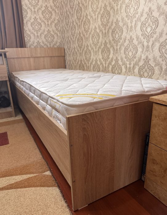 Кровать односпальная