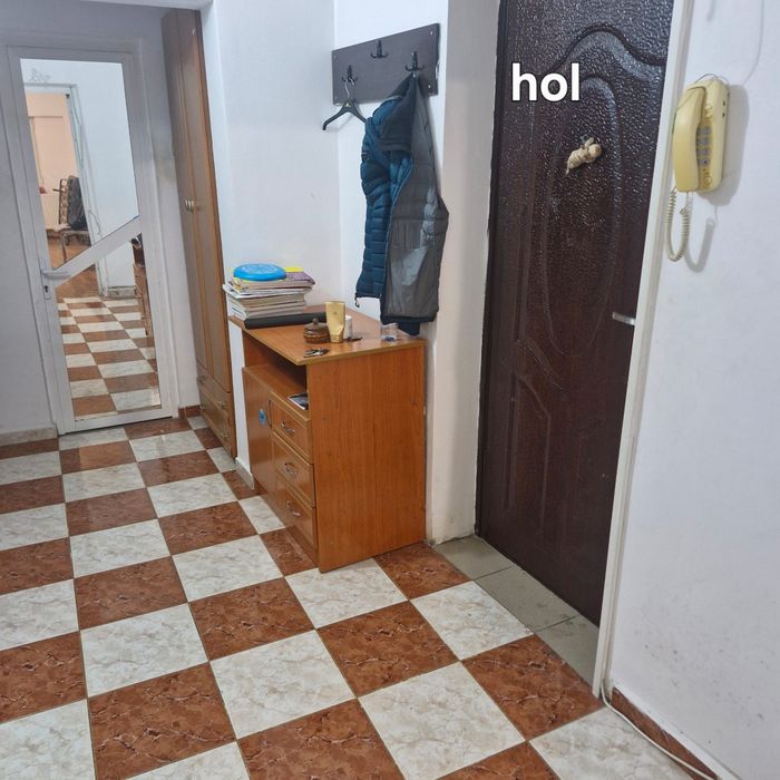 Apartament 2 camere de vanzare