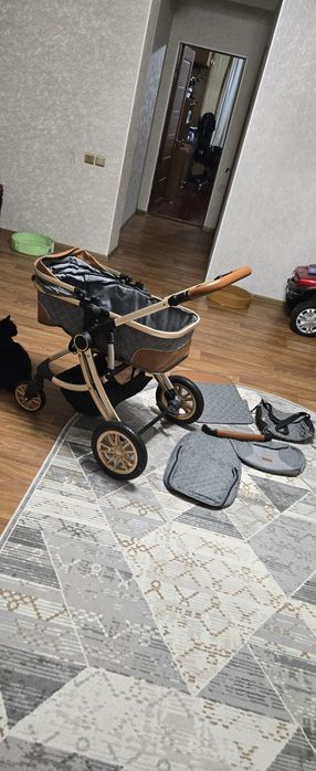 Продам детскую коляску
