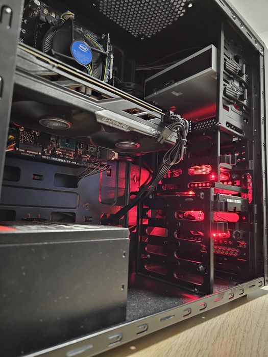 Calculator pc i5 6500/ R9 380/ 8gb ddr4