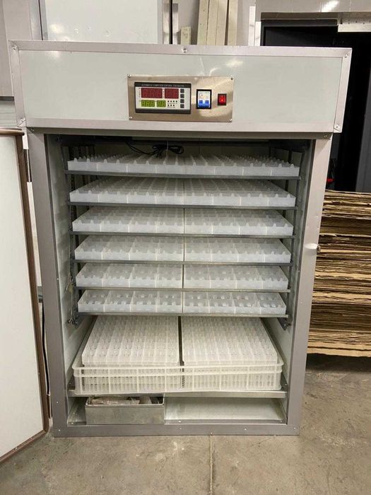 Инкубатор для 1056 яиц/инкубатор большой/Алматы