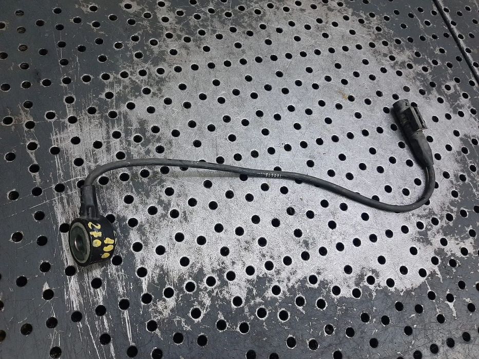 senzor batai 1.6 b 270910 mercedes cla  x117  a0071530428