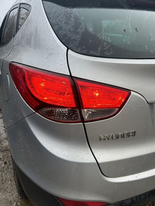 Stop stânga aripă Hyundai ix 35 2012