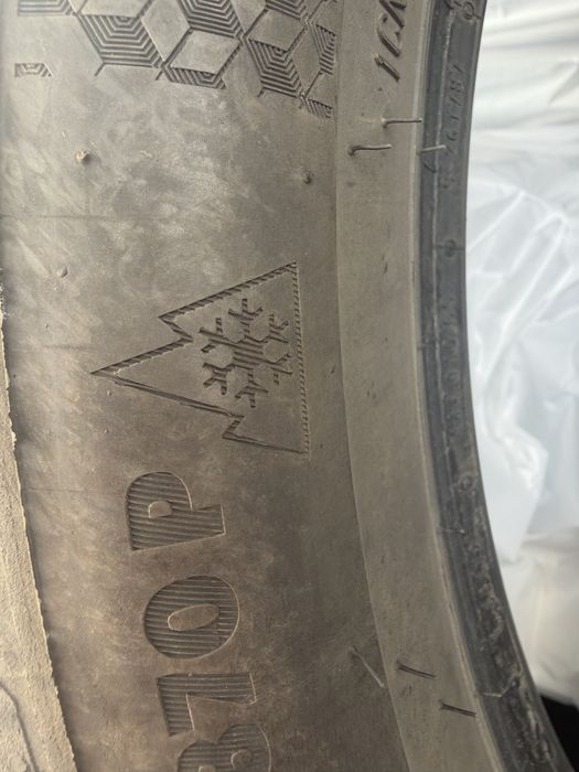 Anvelope iarnă Continental 205/55 r17