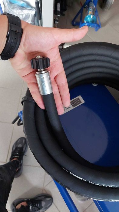 Pompa de glet airless , monofazic , zugravit , 230v