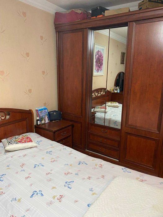 м. Буюк Ипак Йули 3/2/5 с ремонтом мебелью техникой ор-р 36.6 аптека !