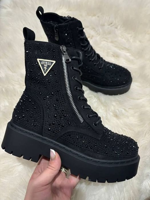 Vând botine dama guess/ mărimi începând de la 36-42