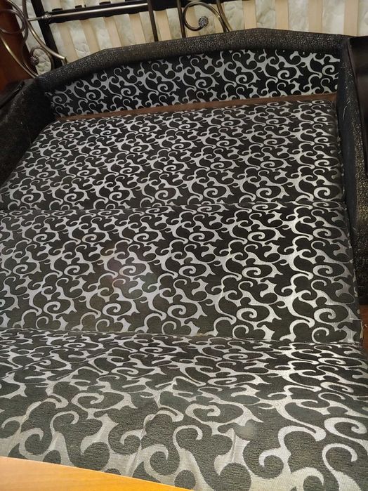 продам мини диван-аккордион