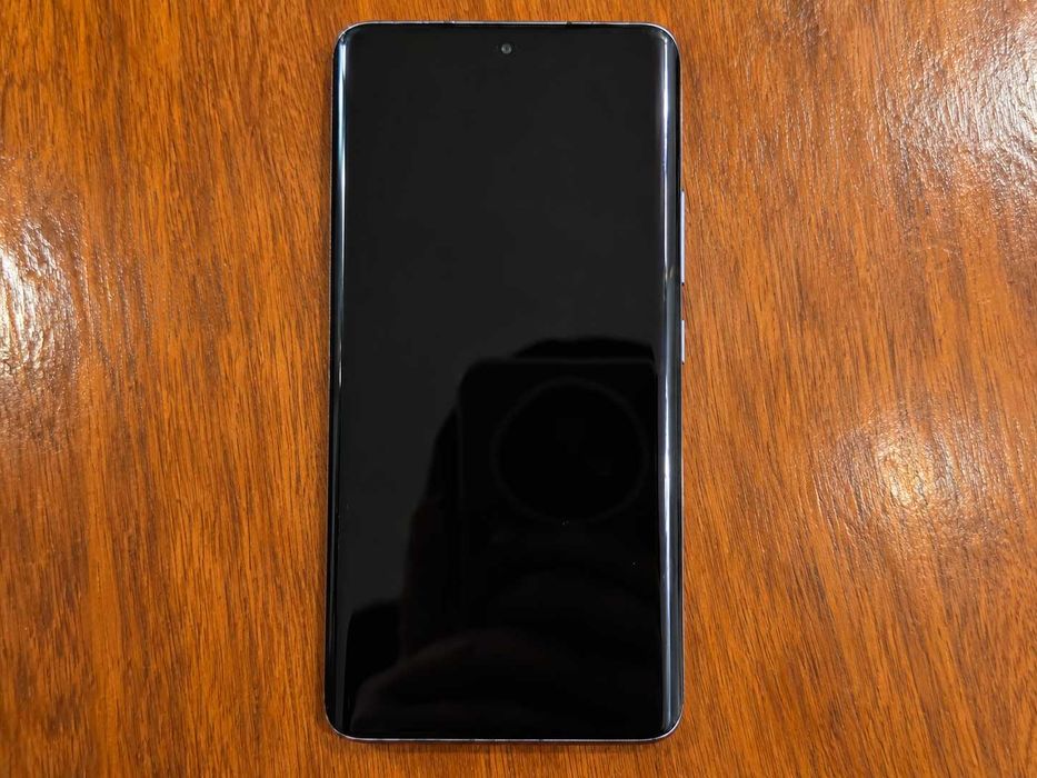 Xiaomi 12 5G – Snapdragon 8 Gen 1