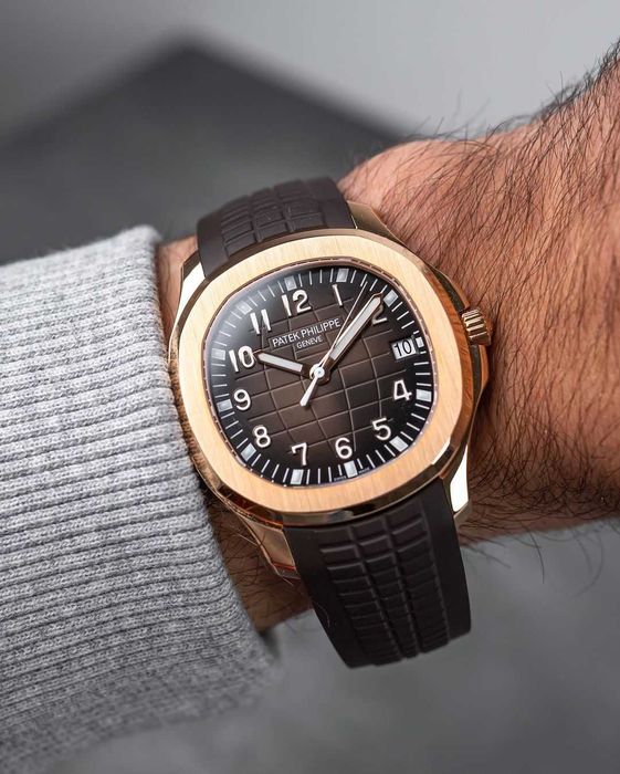 Patek Philippe Aquanaut кафяв