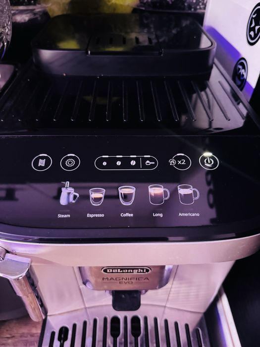 Espressor automat De'Longhi Magnifica Evo
