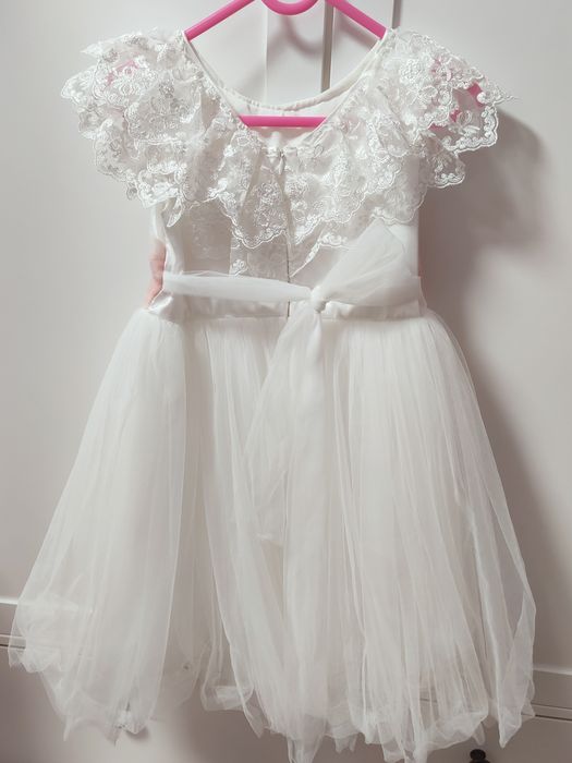 Rochie tull si dantela 110