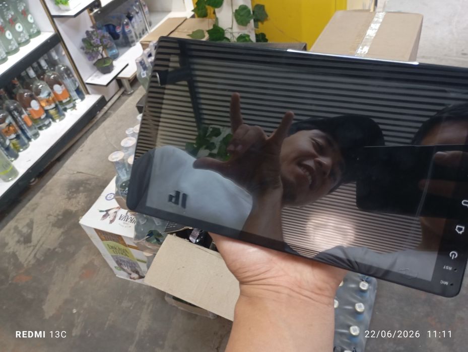 Aftomobil monitor narxi kelishamiz