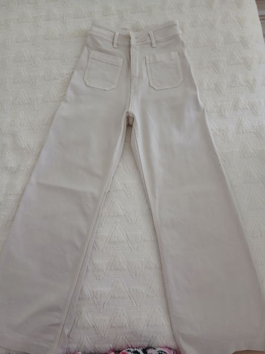 Blugi zara impecabili noi fara eticheta