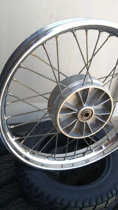 Продаётся диск от мотоцикла JAWA 18-дюмовый в отличным состоянии.