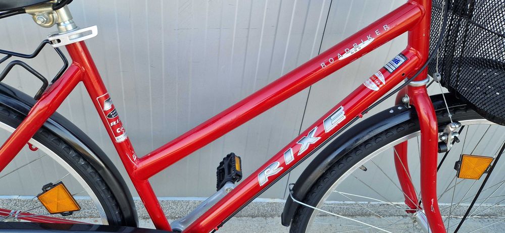Дамски велосипед RIXE колело с кошница 28"