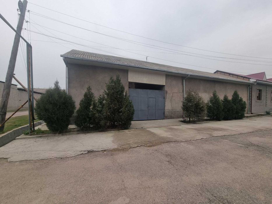 Срочно уй сотилади Тинчликда 7 хона, 49000 нархи