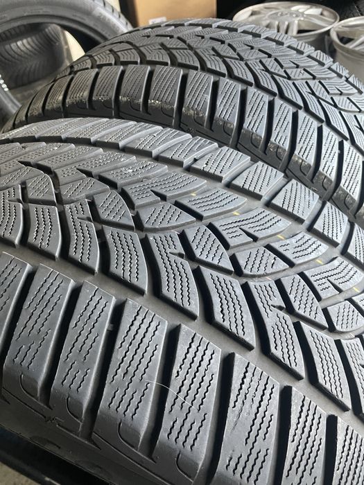 Anvelope 275/40/22 Goodyear M+S dot 3223