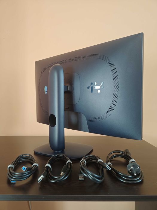 Alienware AW2725DM 27” 1440p IPS 180Hz DisplayHDR400 FreeSync/G-Sync – гаранция до 12/2028