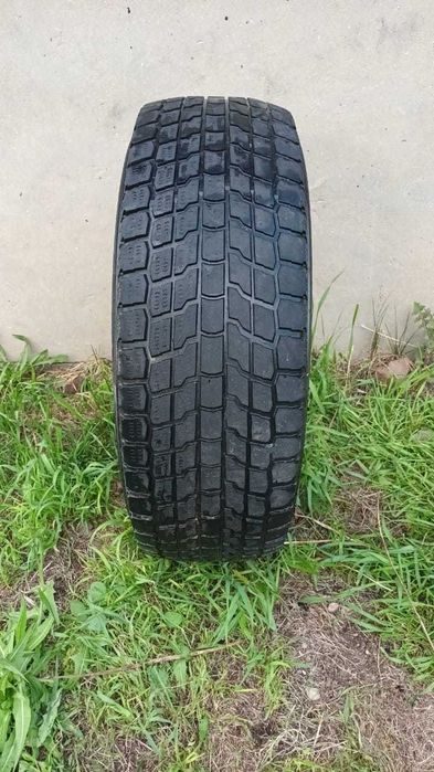 продам шины зима 245х70х16
