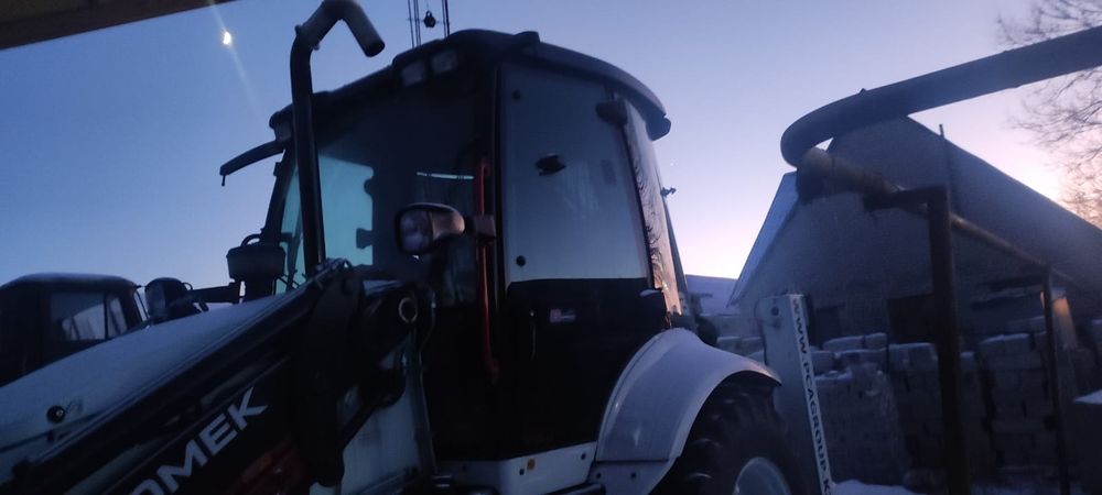 Продам трактор в отличном состоянии.