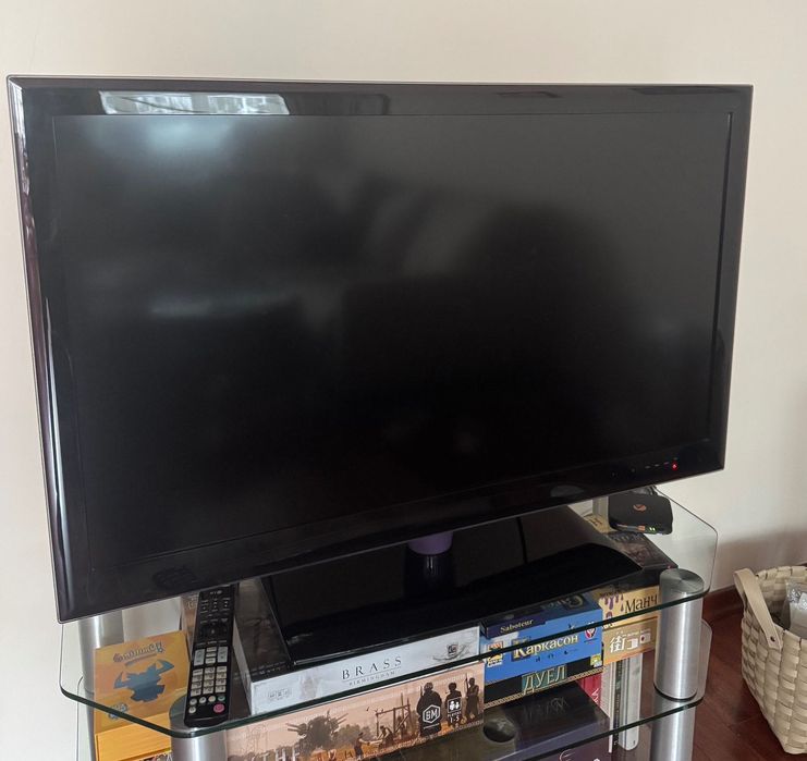 Телевизор LG 42LE5500 LED-LCD TV