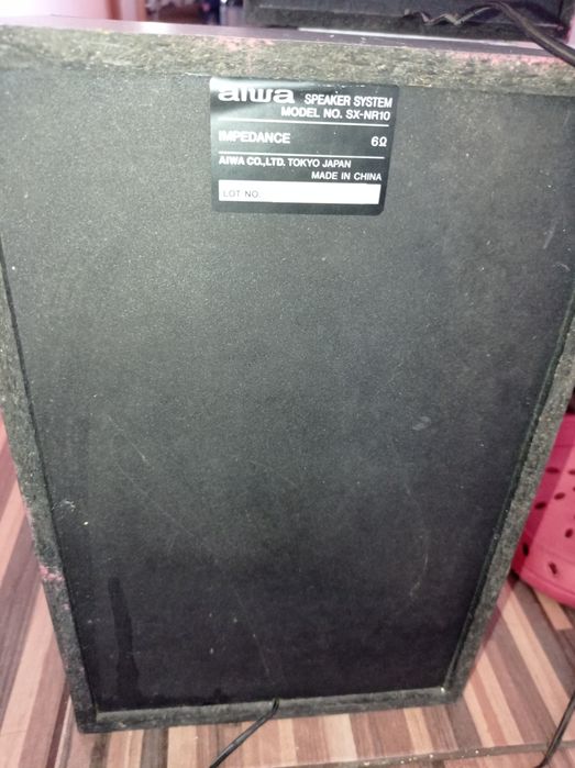 Vând boxe marca Aiwa