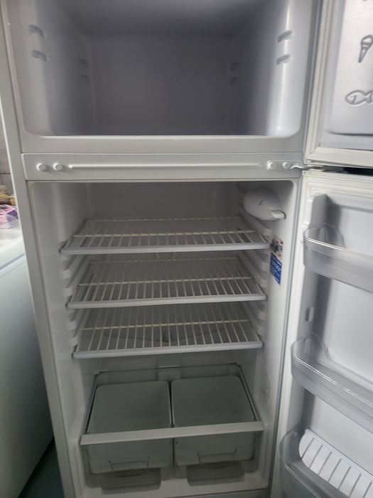 Холодильник Индезит