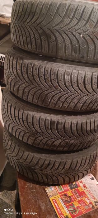 Зимни гуми със джанти и тасове