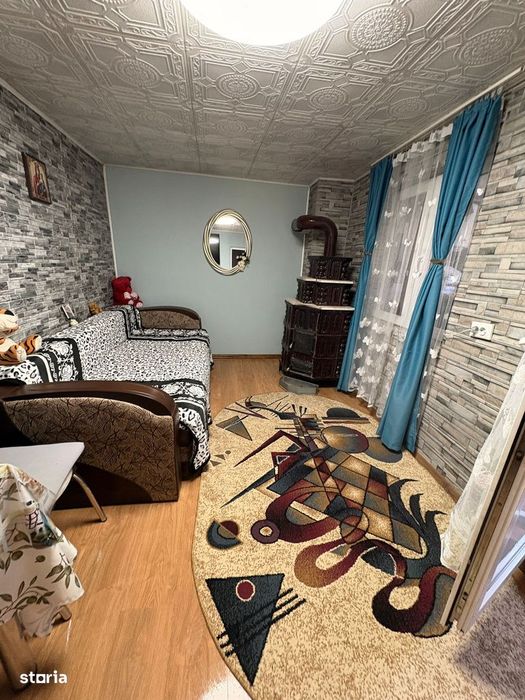Casa de vanzare