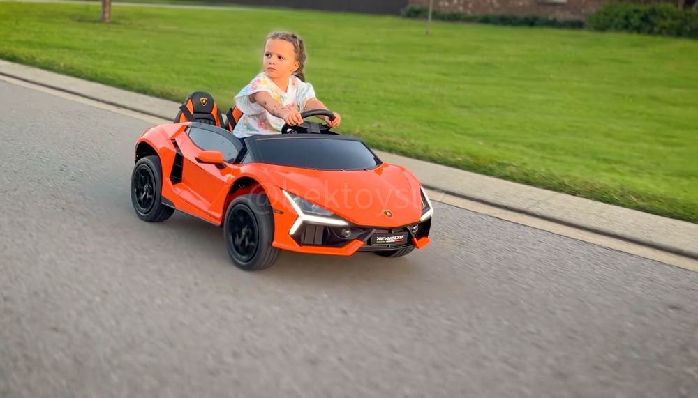 Детская машина Lamborghini Revuelto 24V 2-местная до 14 км/ч до 110 кг