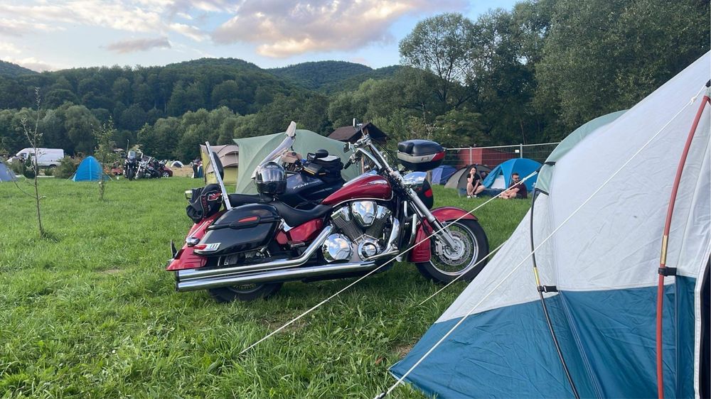 Vand Vtx 1800S muscle cruiser