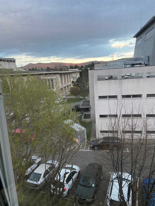 De vanzare Apartament 2 Camere zona centrala