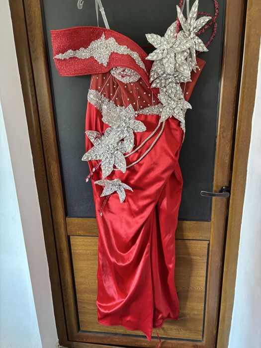 Rochie eleganta pietre