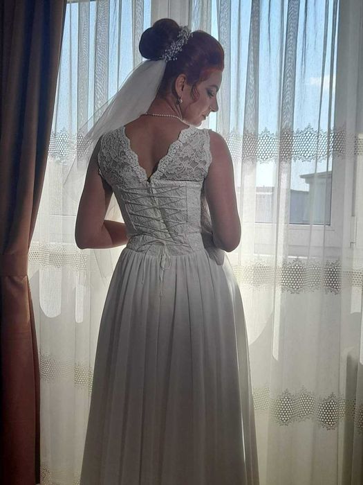 Vand rochie de mireasa